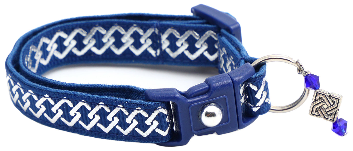Silver Knots Cat Collar