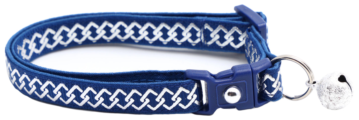 Silver Knots Cat Collar