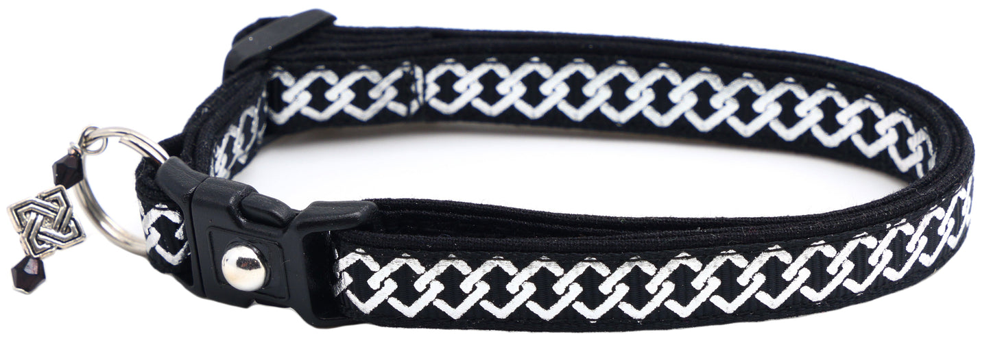 Silver Knots Cat Collar