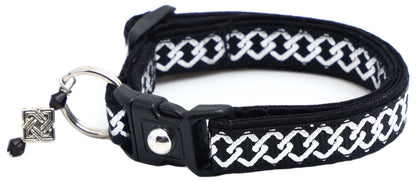 Silver Knots Cat Collar