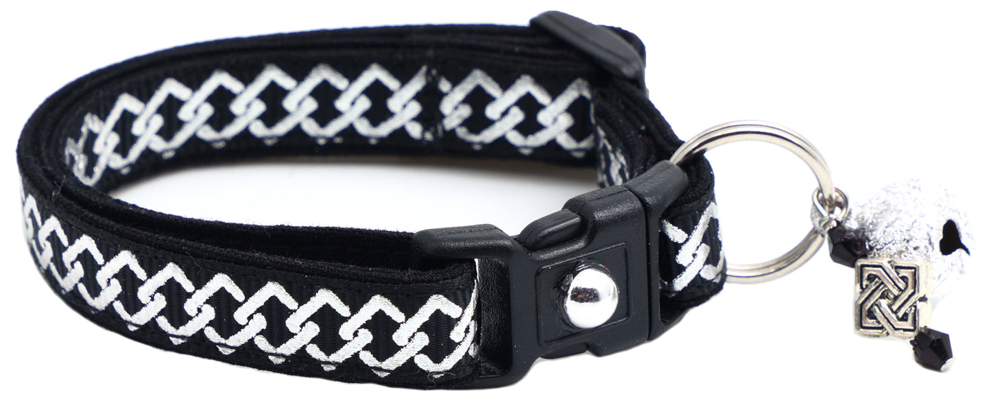 Silver Knots Cat Collar